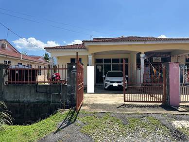 Semi-Detached House For Sale in Merbok,KDH