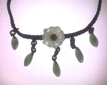 Jade Flower Chocker