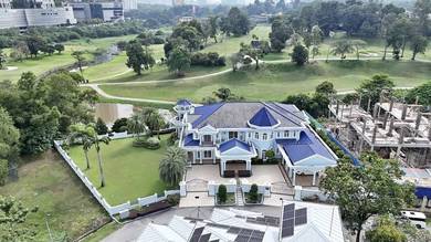 Bungalow House For Sale in Petaling Jaya,SGR