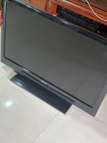 TOSHIBA TV 42-inch