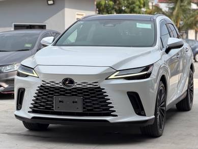 Lexus RX 350 VERSION L in Petaling Jaya, SGR