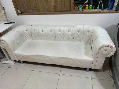 Chesterfield 3 Seater Leather Sofa (Used)