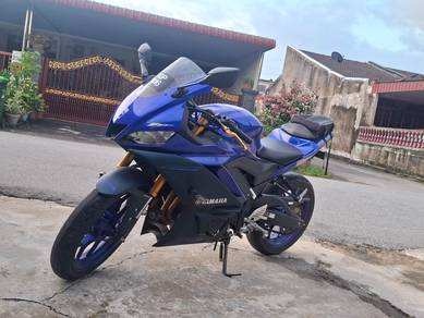 Yamaha R25