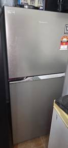 peti ais / fridge