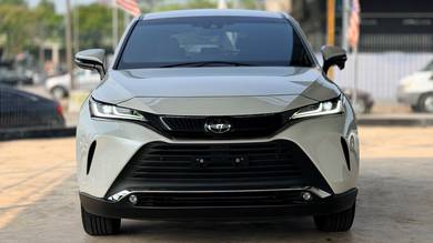 2025 Toyota Harrier LUXURY