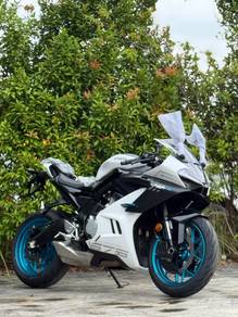 CFMOTO 675SR-R