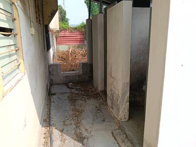 Semi-Detached House For Sale in Batu Pahat,JHR