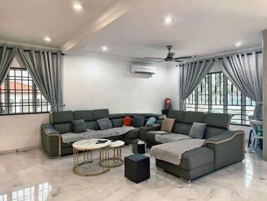 Semi-Detached House For Sale in Klang,SGR