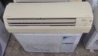 Daikin aircond inverter R22 1HP