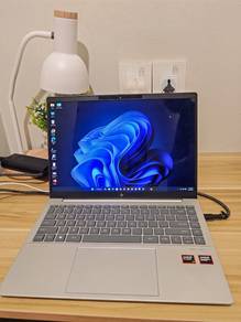 HP Pavilion RYZEN 7 8845HS 32GB RAM 120Hz OLED