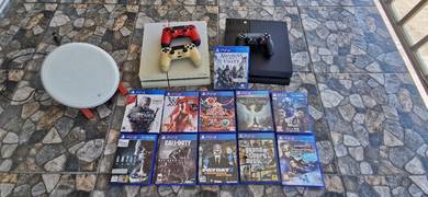 PS4 Full Set / Console Available 2 Units Original 