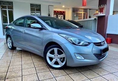 Hyundai Elantra PREMIUM in Ipoh, PRK