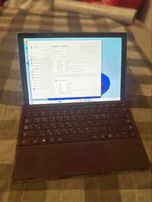 Microsoft surface pro 5, i 7