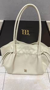 White Hand Bag