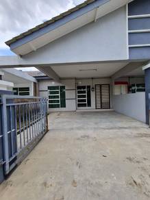 Room in Bukit Katil, MLK