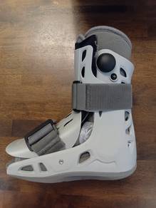 Aircast Walker Boot