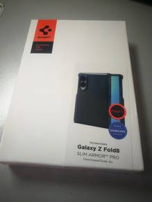 Spigen Slim Armor Pro Fold 8