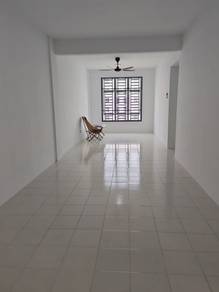 Apartment For Rent in Pangsapuri Pulai Mutiara 1