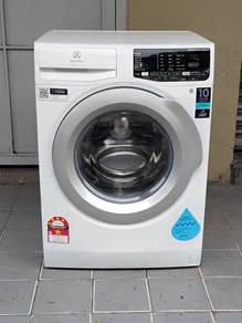 Electrolux front load washing machine washer 8 k g