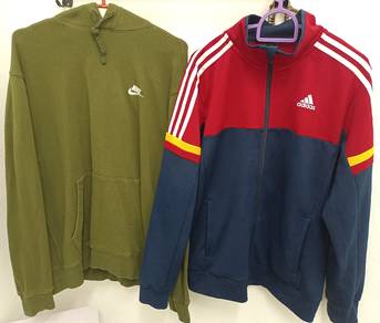 Adidas Tracktop & Nike Hoodie