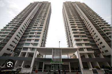 Condominium For Sale in Pine Residence