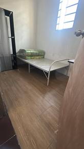 Room in Batu Berendam, MLK