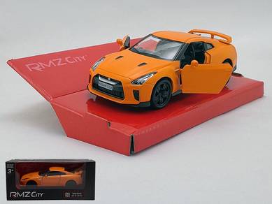 Nissan SKYLINE GTR R35 1/36 model car matte orange