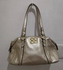 Original Coach Metallic Gold Leather Shoulder Bag