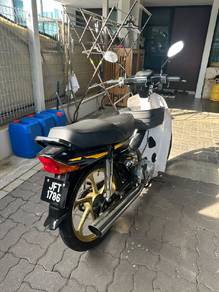 Honda EX5