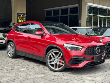 Mercedes Benz GLA45 45 AMG 4MATIC in Kota Damansara, SGR