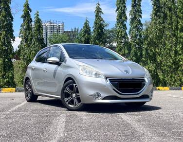 Peugeot 208 VTi ALLURE in Kajang, SGR