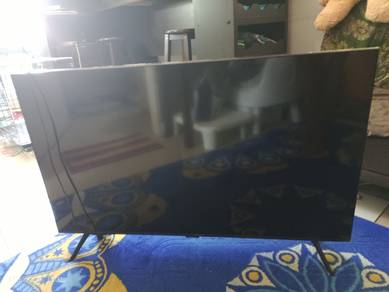 Samsung TV(SCREEN PECAH)
