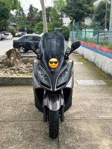 Kymco Downtown 200i