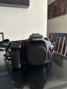 Canon EOS 90D body