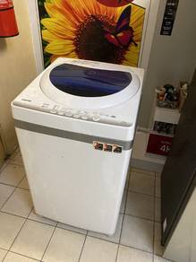 TOSHIBA 7.2kg Washing Machine Ju2Np6 - terpakai