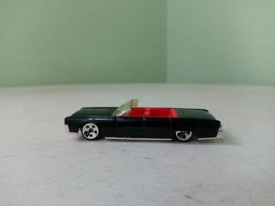 2000 Hotwheels '64 Lincoln Continental
