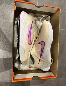 NIKE RUNNING shoes