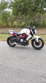 Benelli TNT 300
