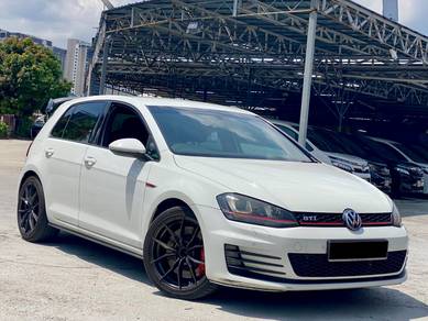 Volkswagen Golf GTi TSI in Serdang, KUL