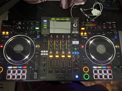 Pioneer DJ XDJ-XZ All-in-One DJ System (Free Bag)