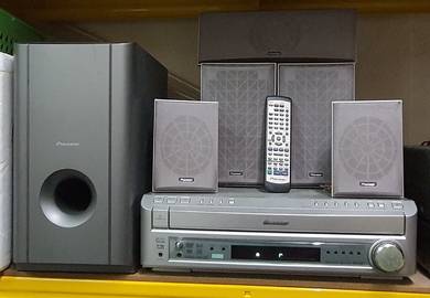 Pioneer av amp XV-HTD7