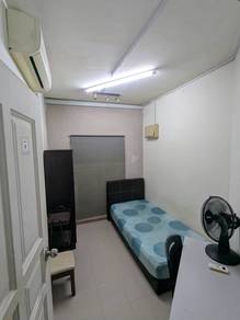 Room in Sri Petaling, KUL