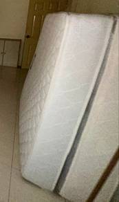 tilam queen size
