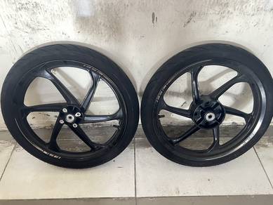 Rim Original Yamaha LC135 V8 - Set Depan Belakang