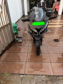 Yamaha R15
