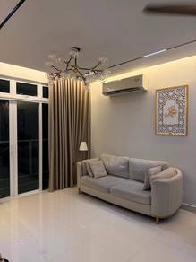 Condominium For Rent in Flora Rosa