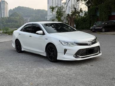Toyota Camry HYBRID LUXURY in Cheras, KUL