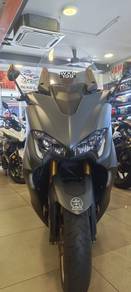 Yamaha TMAX