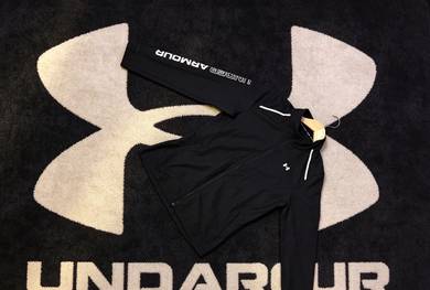 jaket under armour 