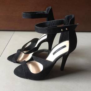 Forever 21 - Black Heels